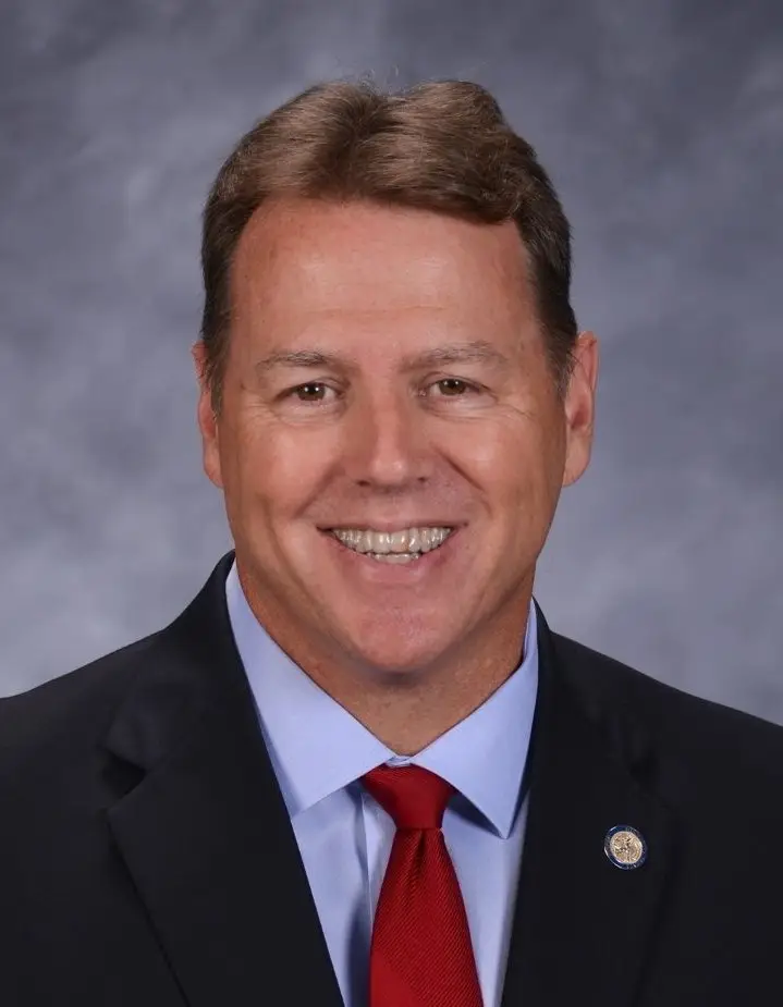 Nick Frentz, SD18